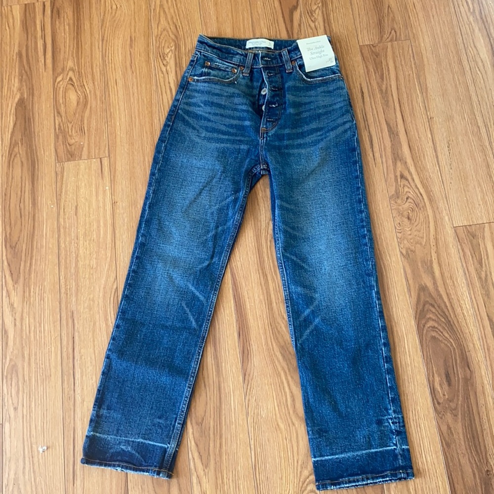 Abercrombie jeans